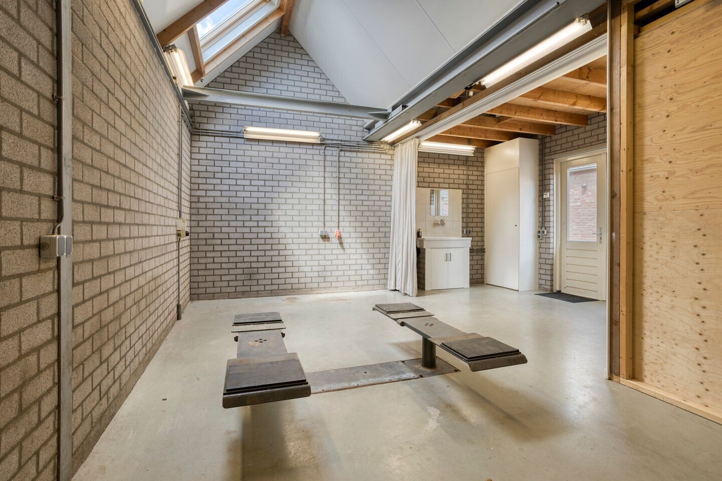 Twee-onder-één-kap te koop: Akkerstraat 17, Nuland