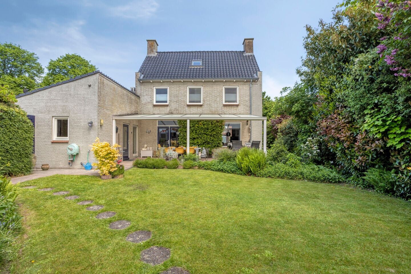 Vrijstaande woning te koop: Schoolweg 12, Lith