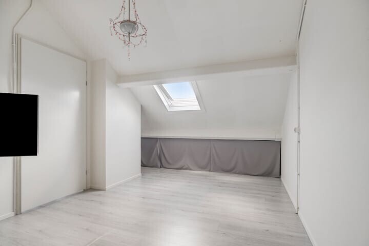 Tussenwoning te koop: Ringbaan-Noord 34, Uden