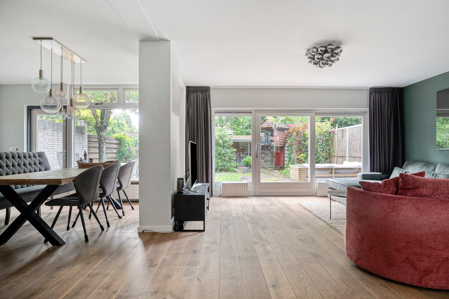 Tussenwoning te koop: Sterappel 7, Uden