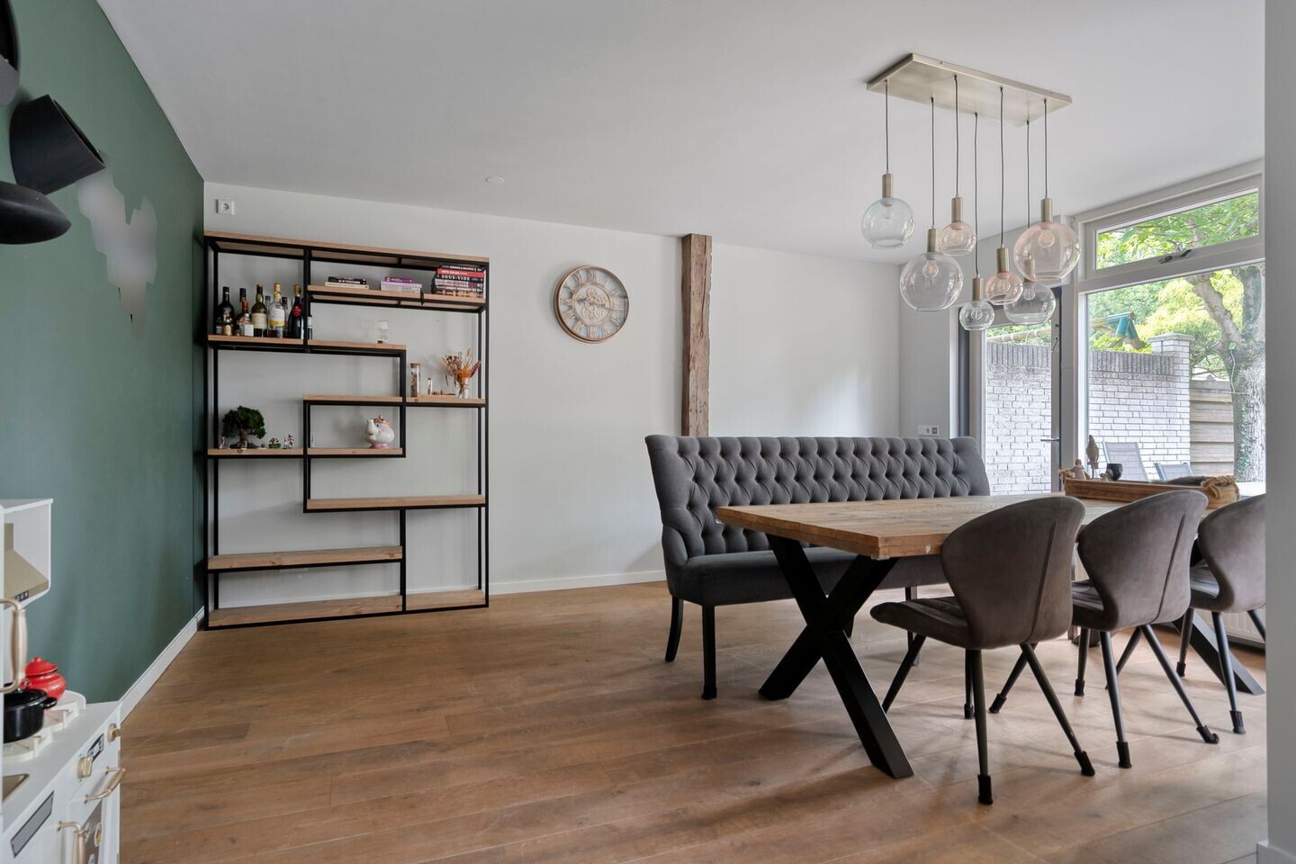 Tussenwoning te koop: Sterappel 7, Uden