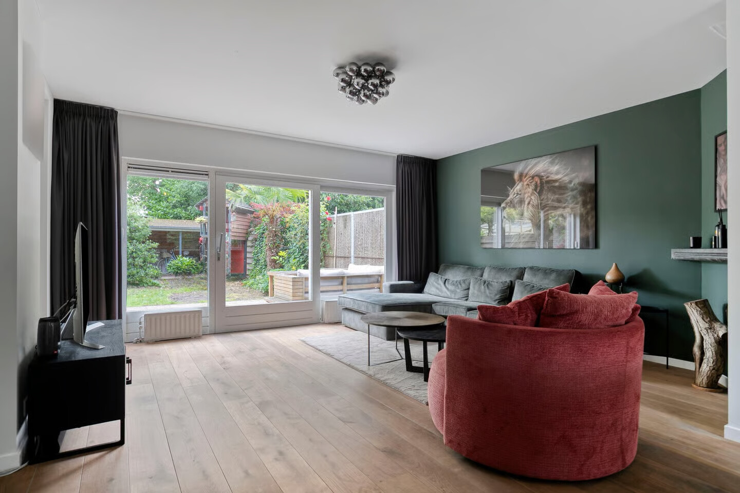 Tussenwoning te koop: Sterappel 7, Uden