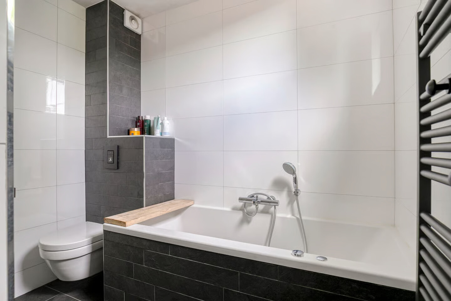 Tussenwoning te koop: Sterappel 7, Uden