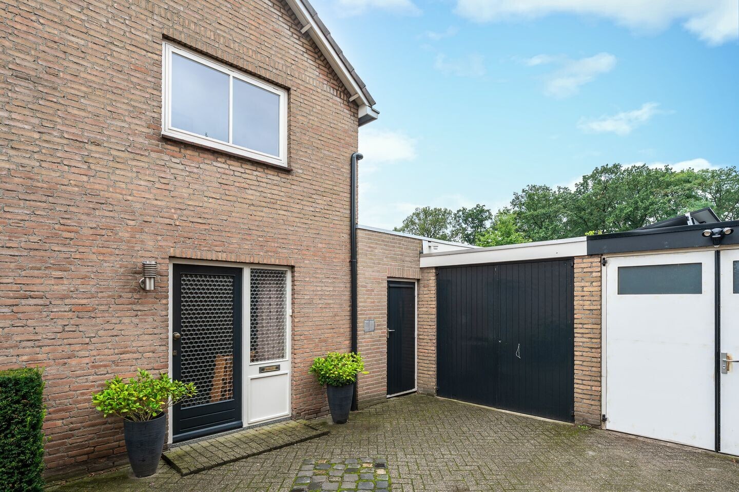 Hoekwoning te koop: Mussenstraat 11, Uden