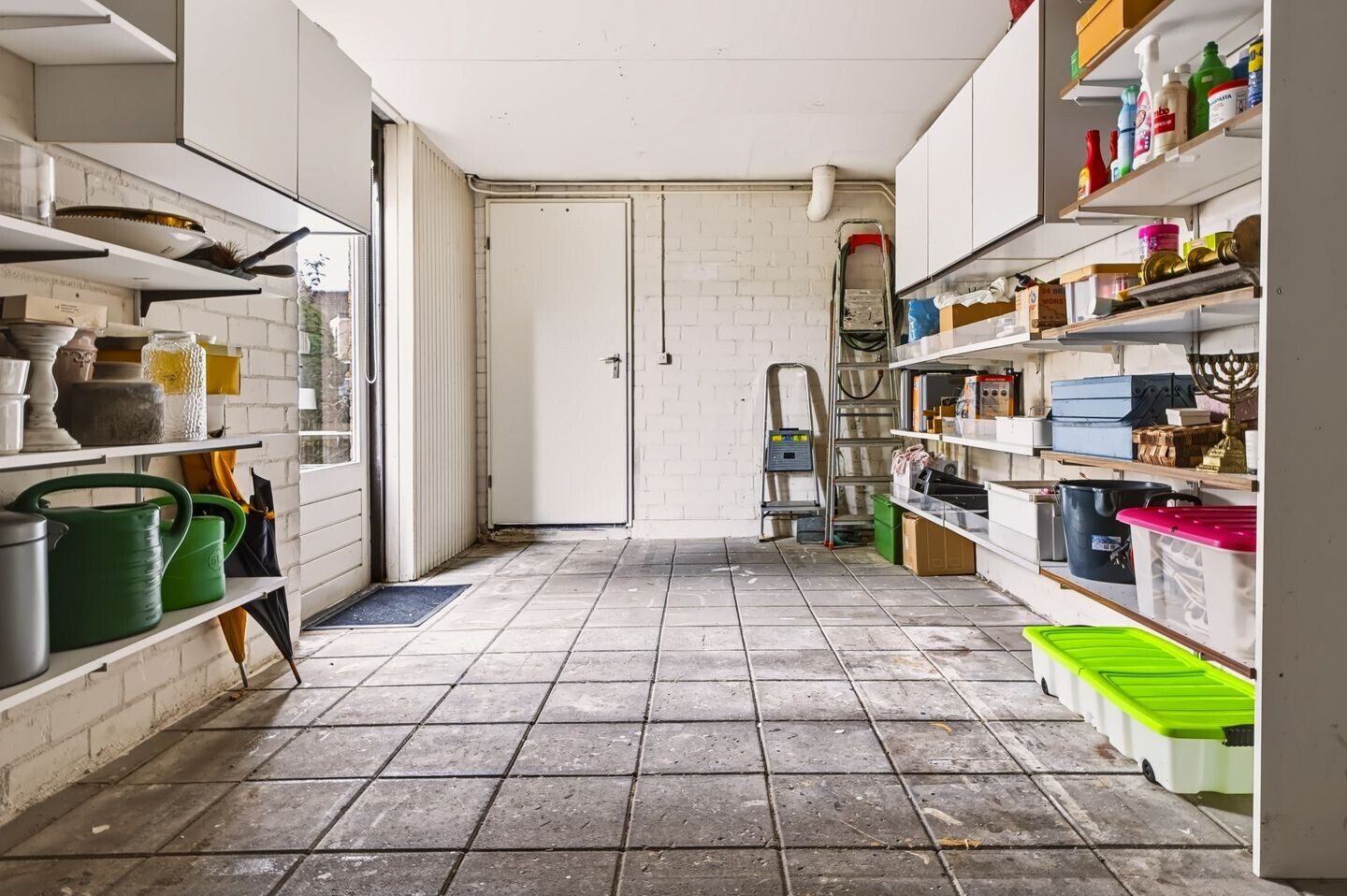 Tussenwoning te koop: Herman Linnebankhof 30, Uden