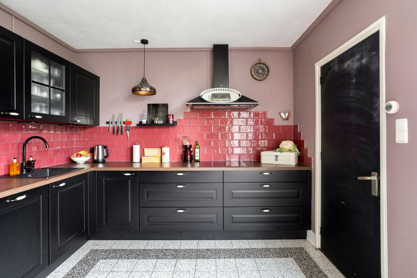 Tussenwoning te koop: Tulpstraat 10, Uden