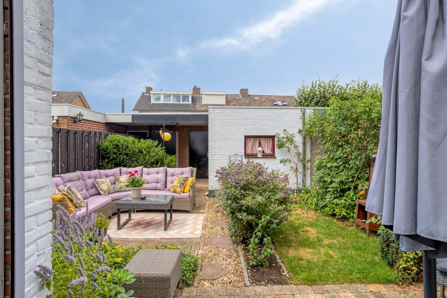 Tussenwoning te koop: Tulpstraat 10, Uden