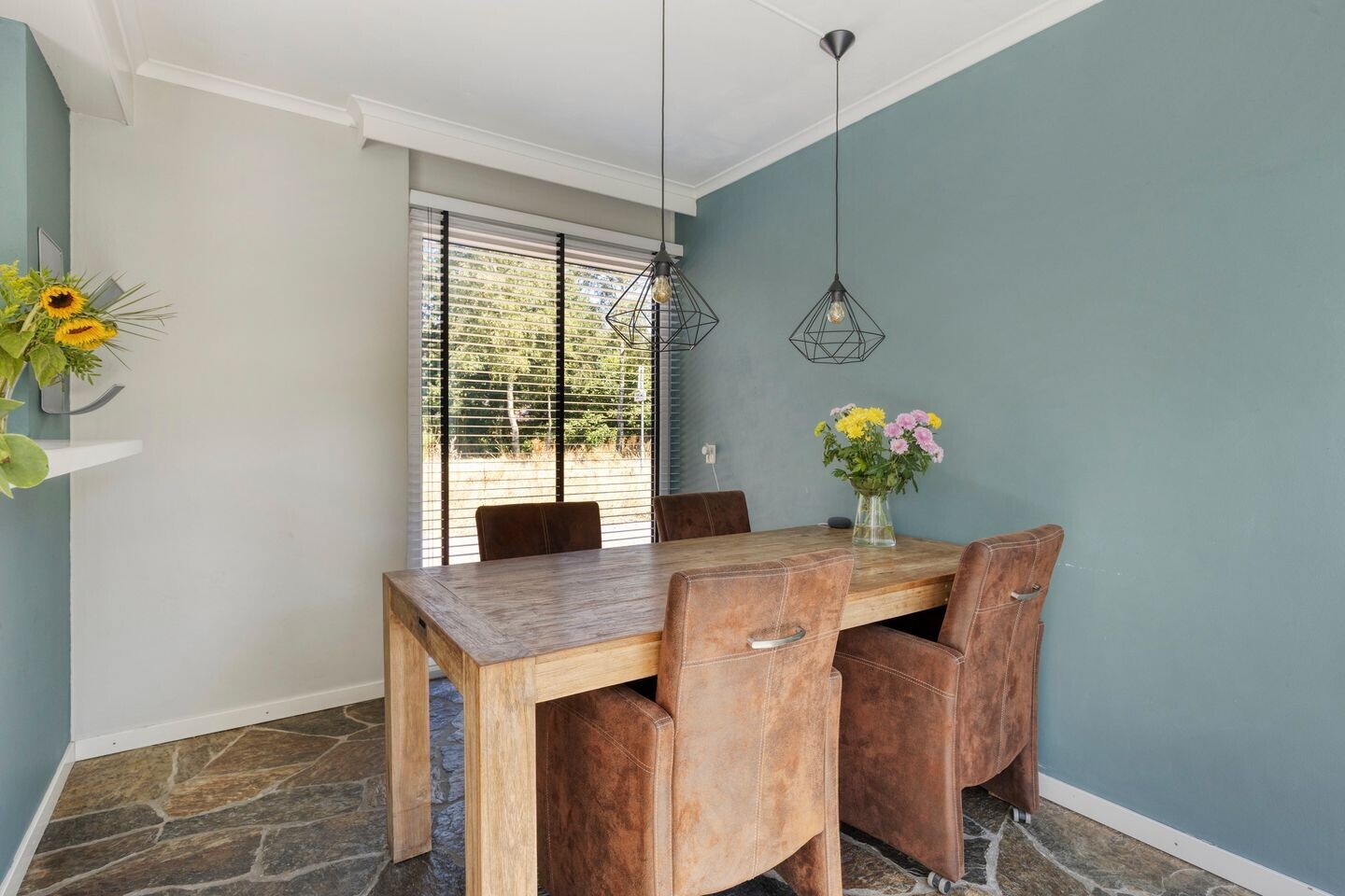 Hoekwoning te koop: Vaarzenhof 176, Uden