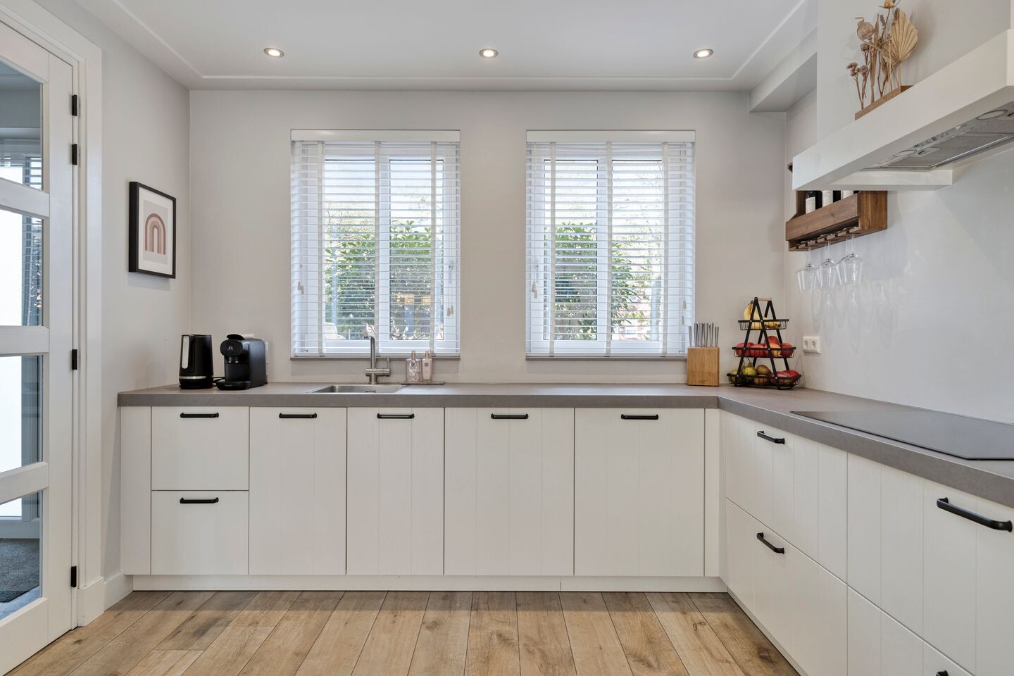 Tussenwoning te koop: Zonnedauw 24, Odiliapeel