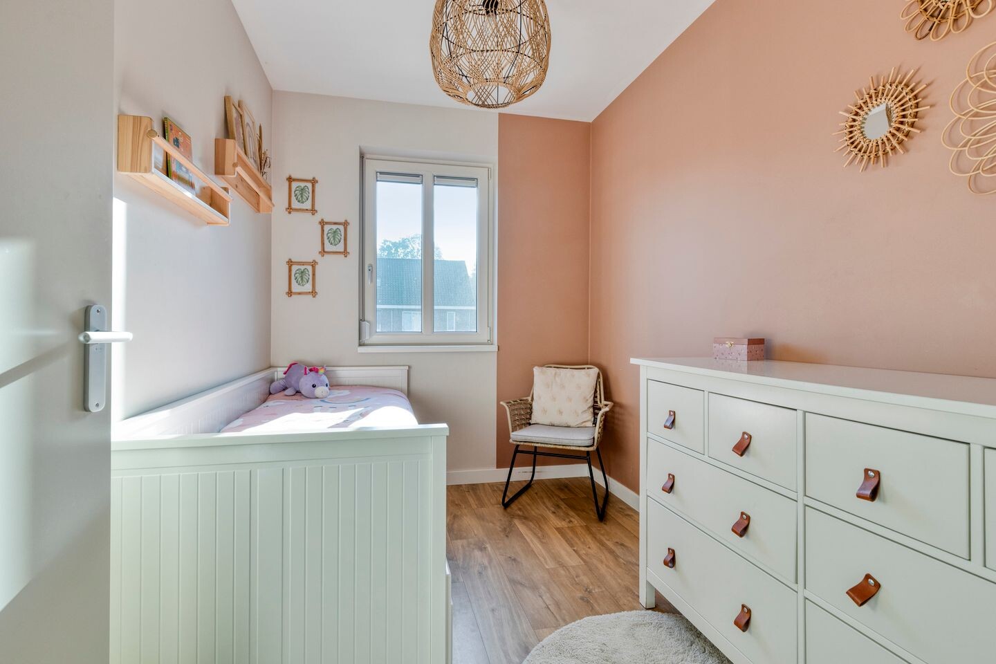 Tussenwoning te koop: Zonnedauw 24, Odiliapeel