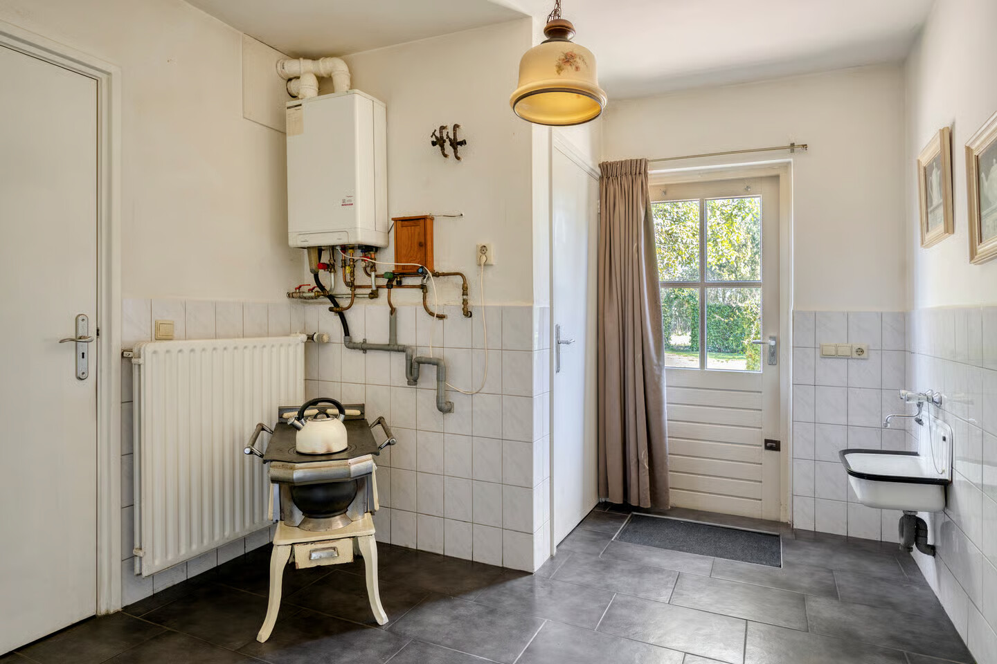 Twee-onder-één-kap te koop: Heuvel 68, Gemert