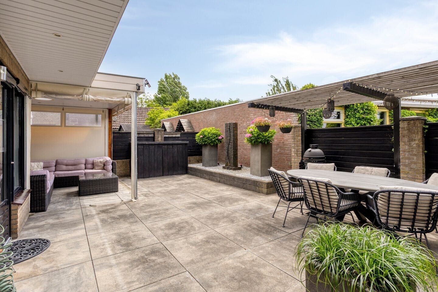 Twee-onder-één-kap te koop: St.-Michaëlstraat 8, Gemert