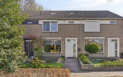 Deken van d. 64