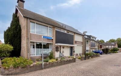 Bouwensstraat 12