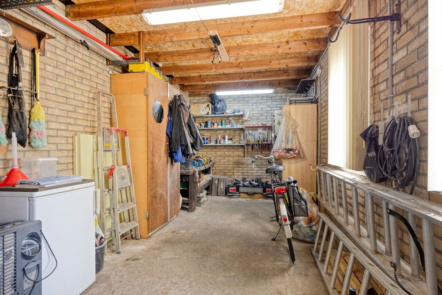 Twee-onder-één-kap te koop: Meeuwenlaan 32, Boekel
