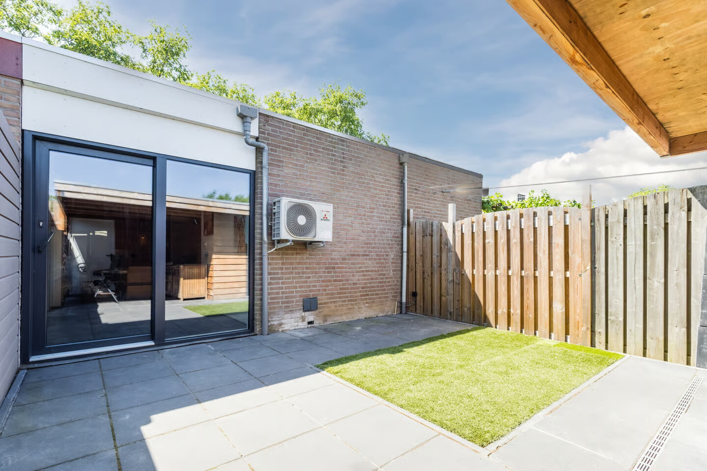 Tussenwoning te koop: Korhoenderveld 239, Cuijk