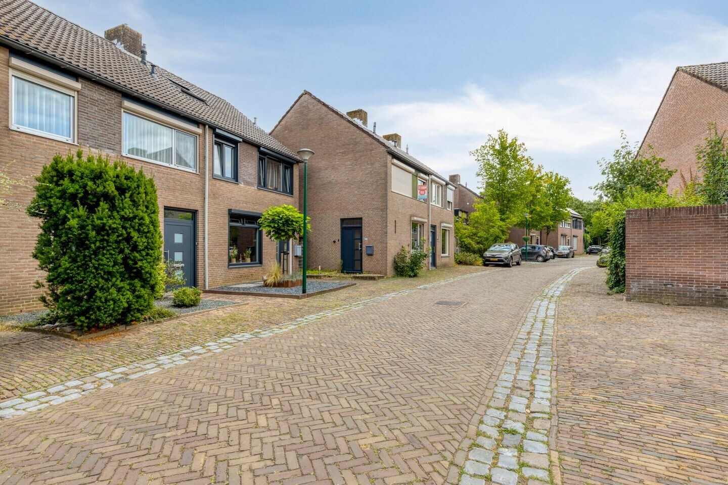 Tussenwoning te koop: Valkenhorst 31, Cuijk