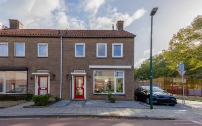Prof vd Brinkstraat 38