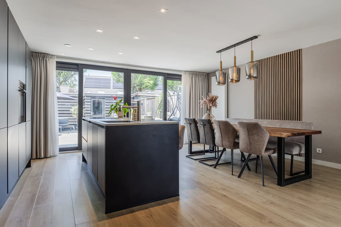 Hoekwoning te koop: Kardinaalsmuts 103, Cuijk