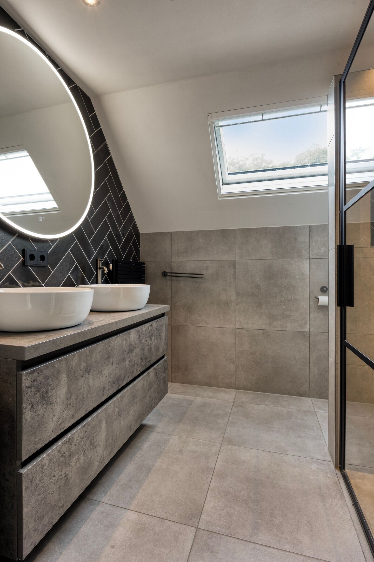 Hoekwoning te koop: Meidoorn 33, Cuijk