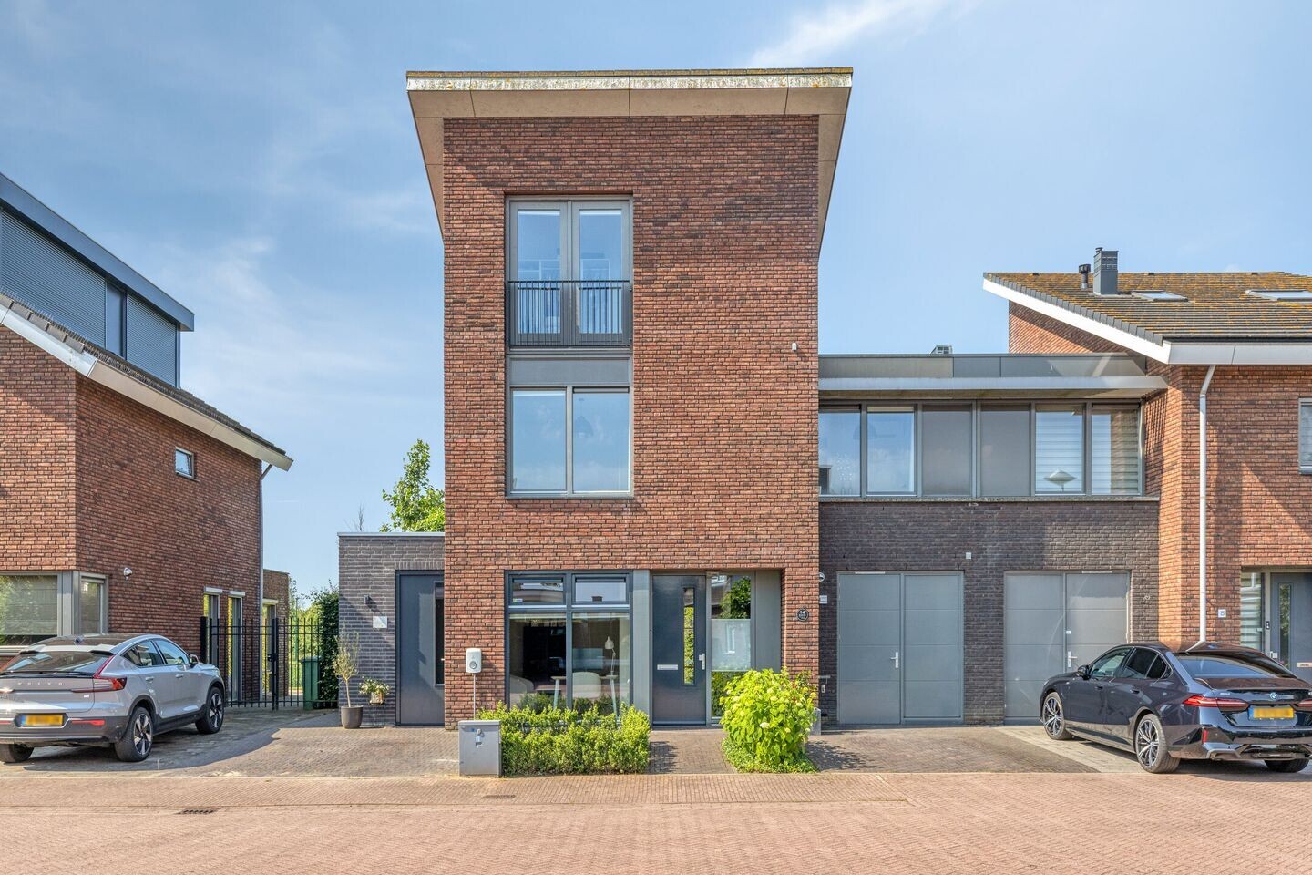 Twee-onder-één-kap te koop: Rivierduin 14, Cuijk