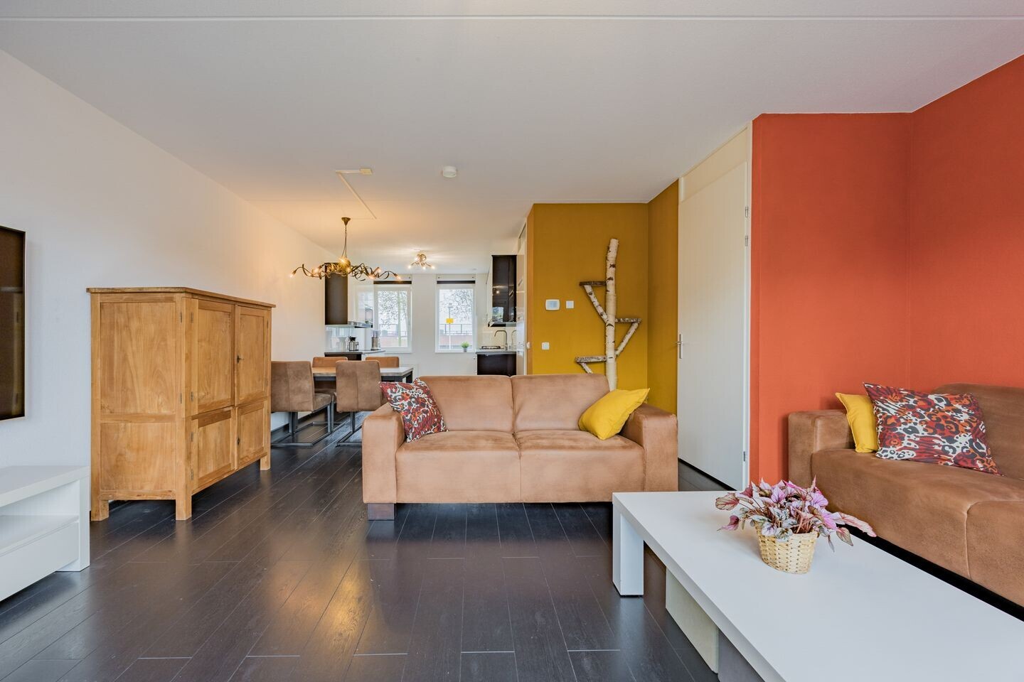 Tussenwoning te koop: Veldoven 12, Cuijk