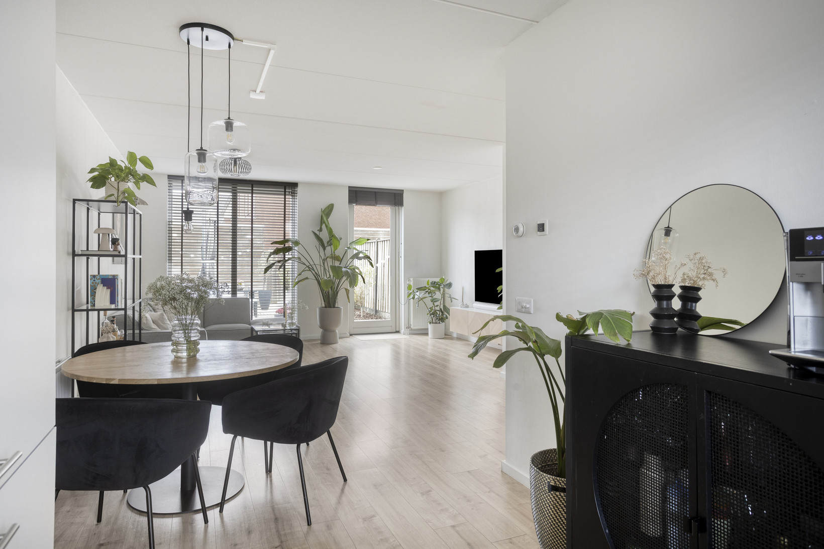 Tussenwoning te koop: Potbeker 51, Cuijk