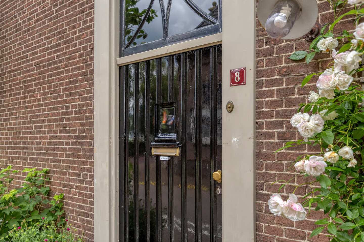 Twee-onder-één-kap te koop: Grotestraat 8, Beers Nb