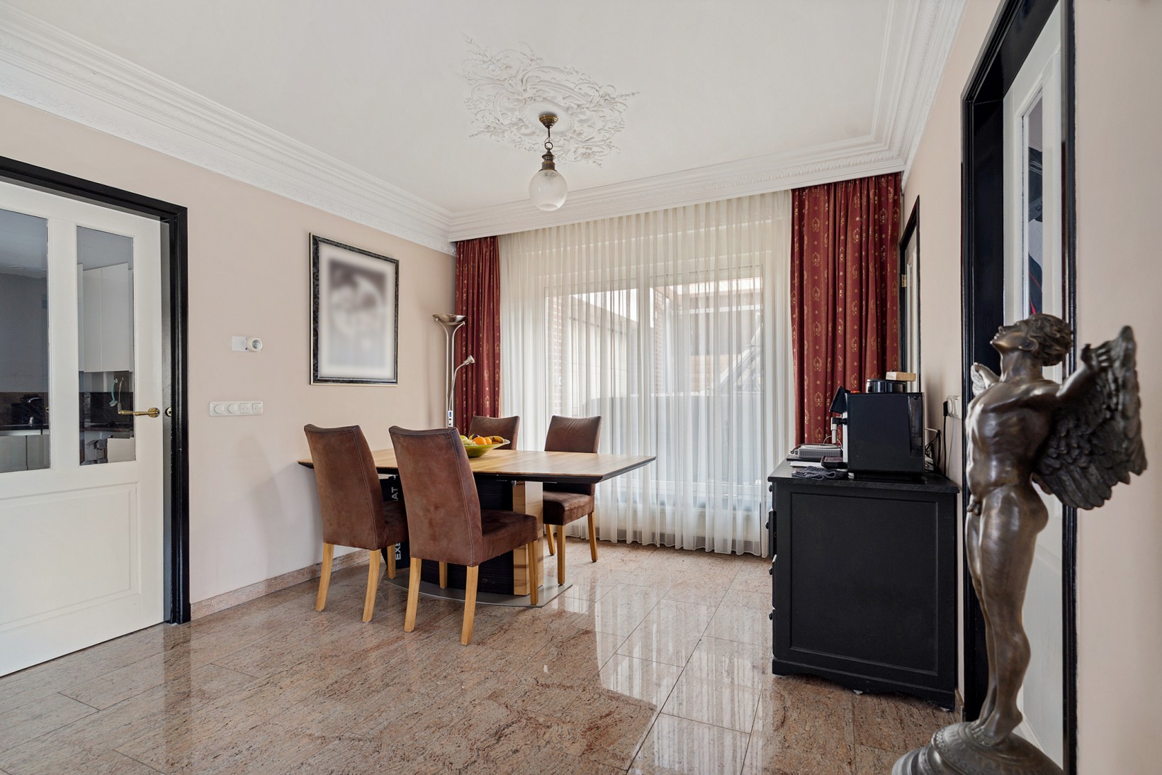 Hoekwoning te koop: Kampsestraat 36, Haps