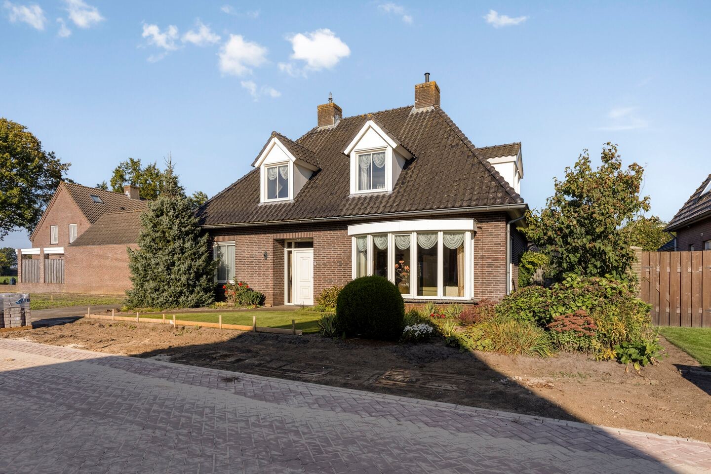 Vrijstaande woning te koop: Snavelbiesstraat 1, Landhorst