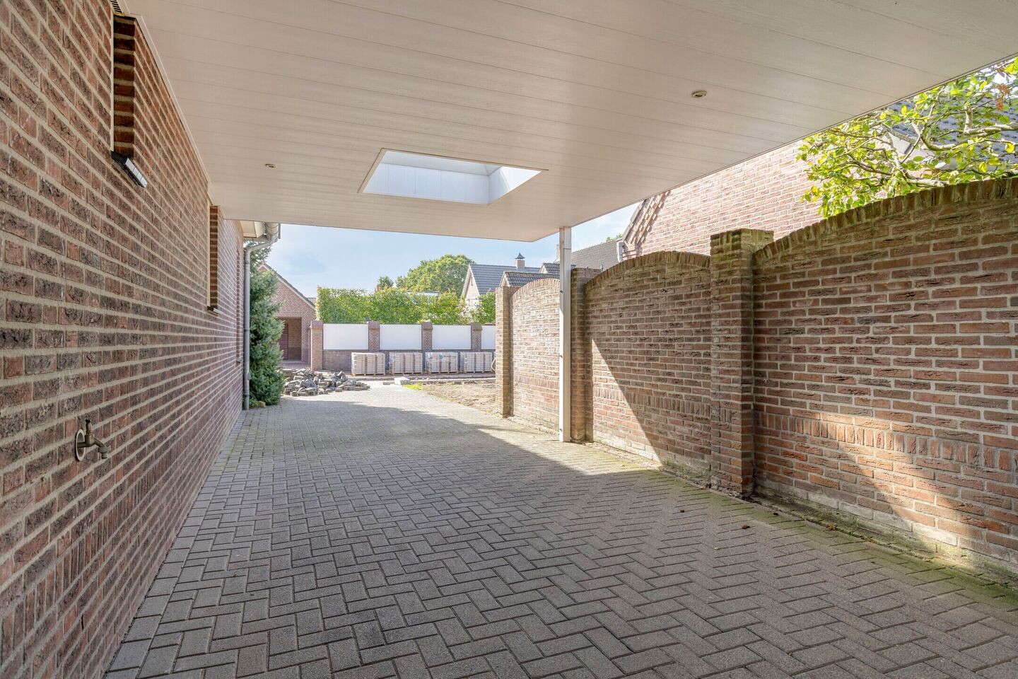 Vrijstaande woning te koop: Snavelbiesstraat 1, Landhorst