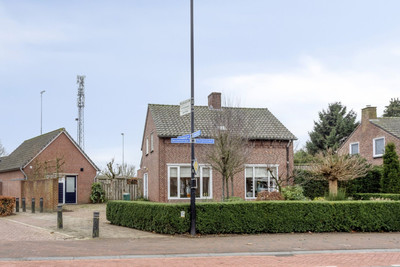 Dorpsstraat 26