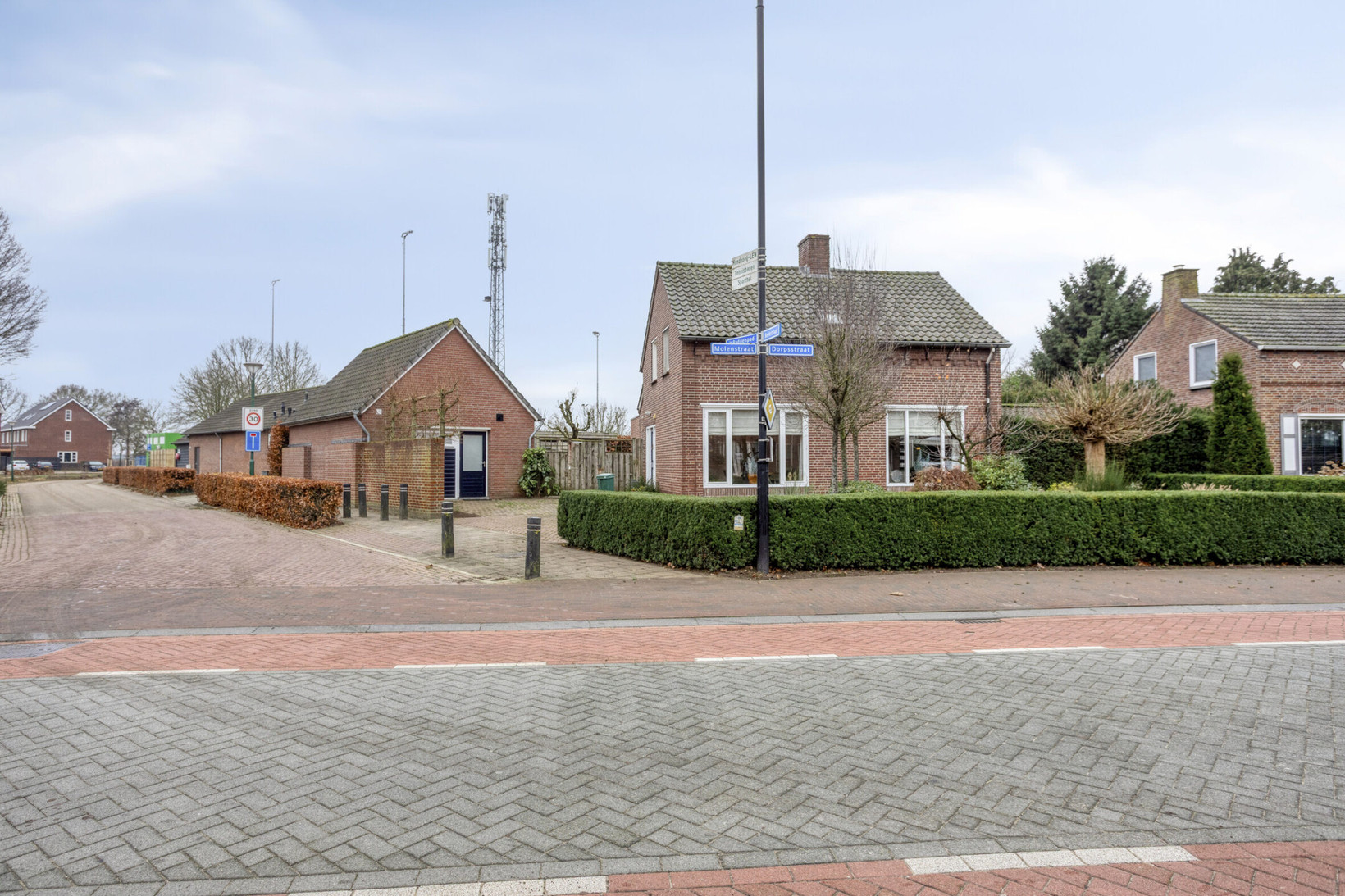 Vrijstaande woning te koop: Dorpsstraat 26, Wanroij