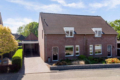 Hoogeindse. 10