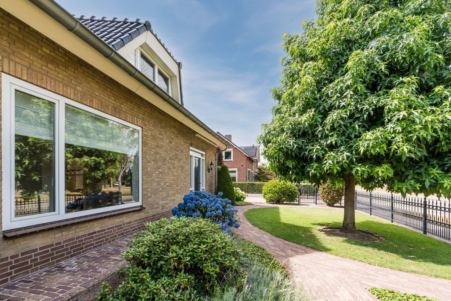 Vrijstaande woning te koop: Merelweg 1, Mill