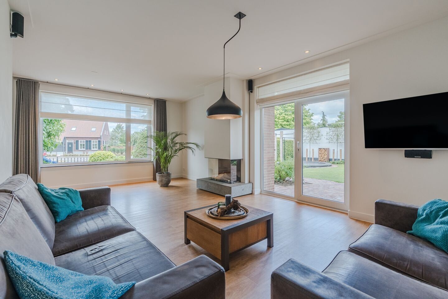 Vrijstaande woning te koop: Merelweg 1, Mill