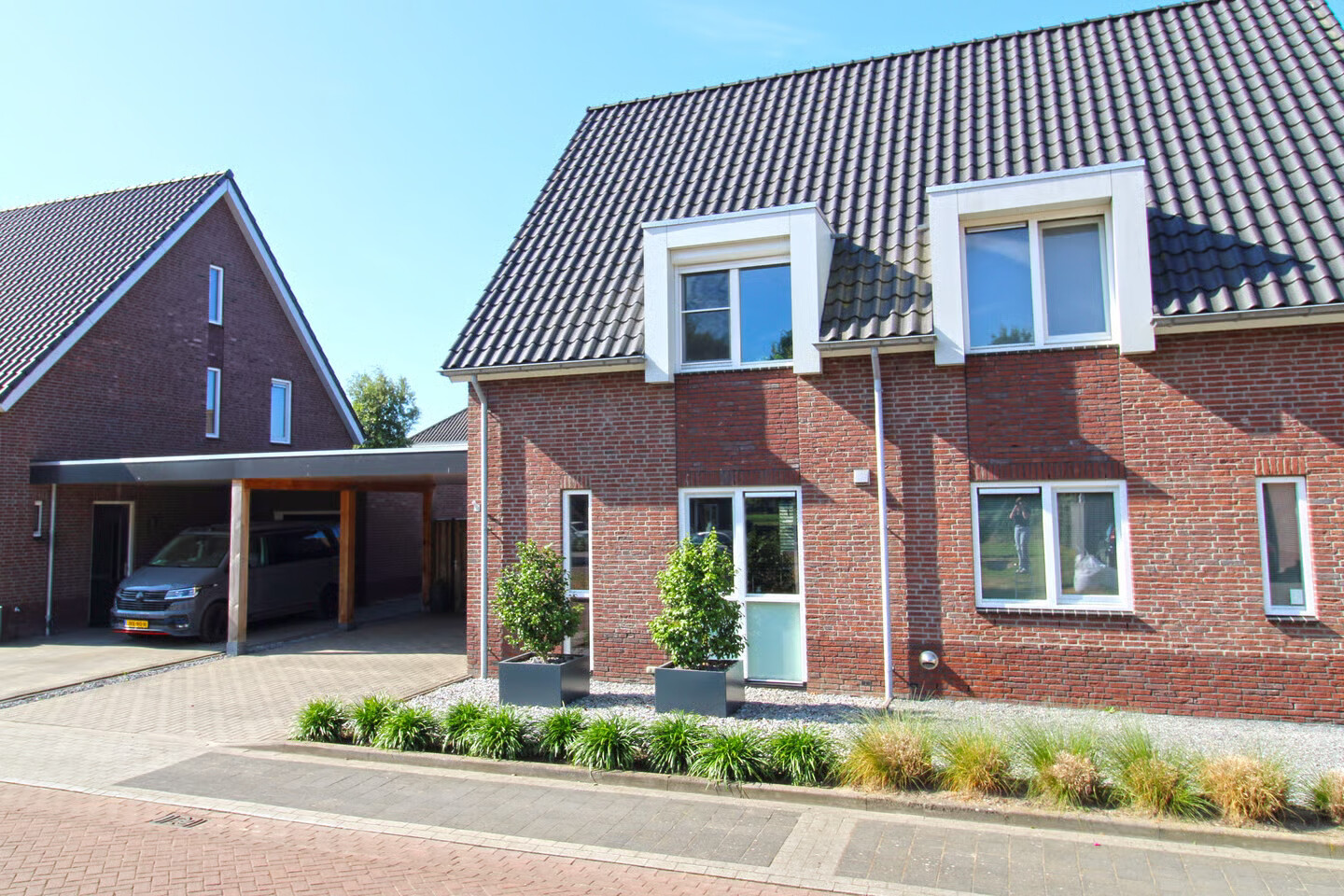Twee-onder-één-kap te koop: Kruithoorn 15, Sint Hubert