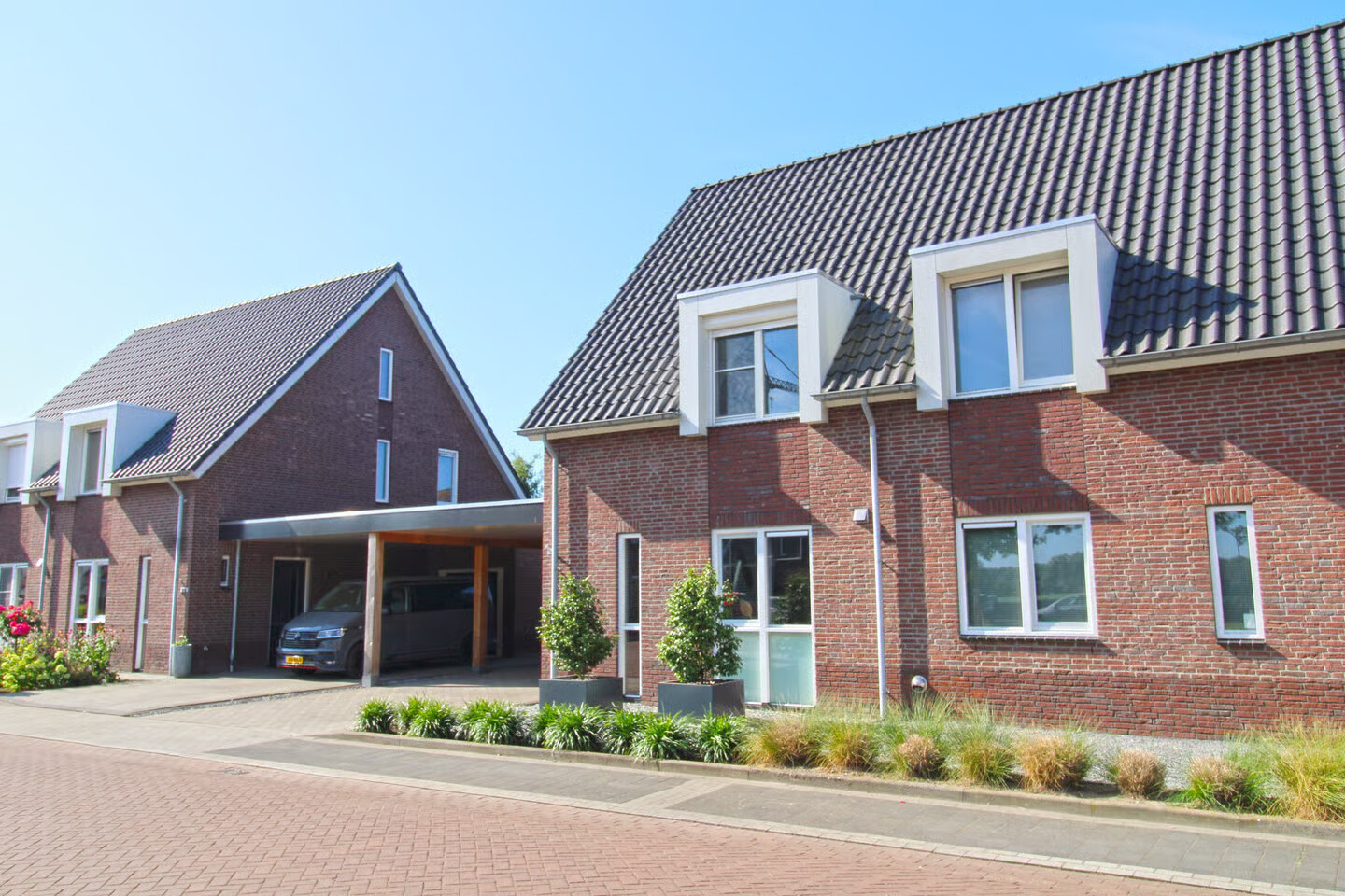 Twee-onder-één-kap te koop: Kruithoorn 15, Sint Hubert