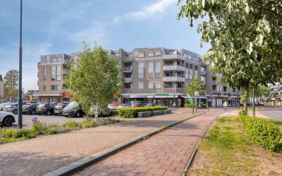 Stadhuisple. 127