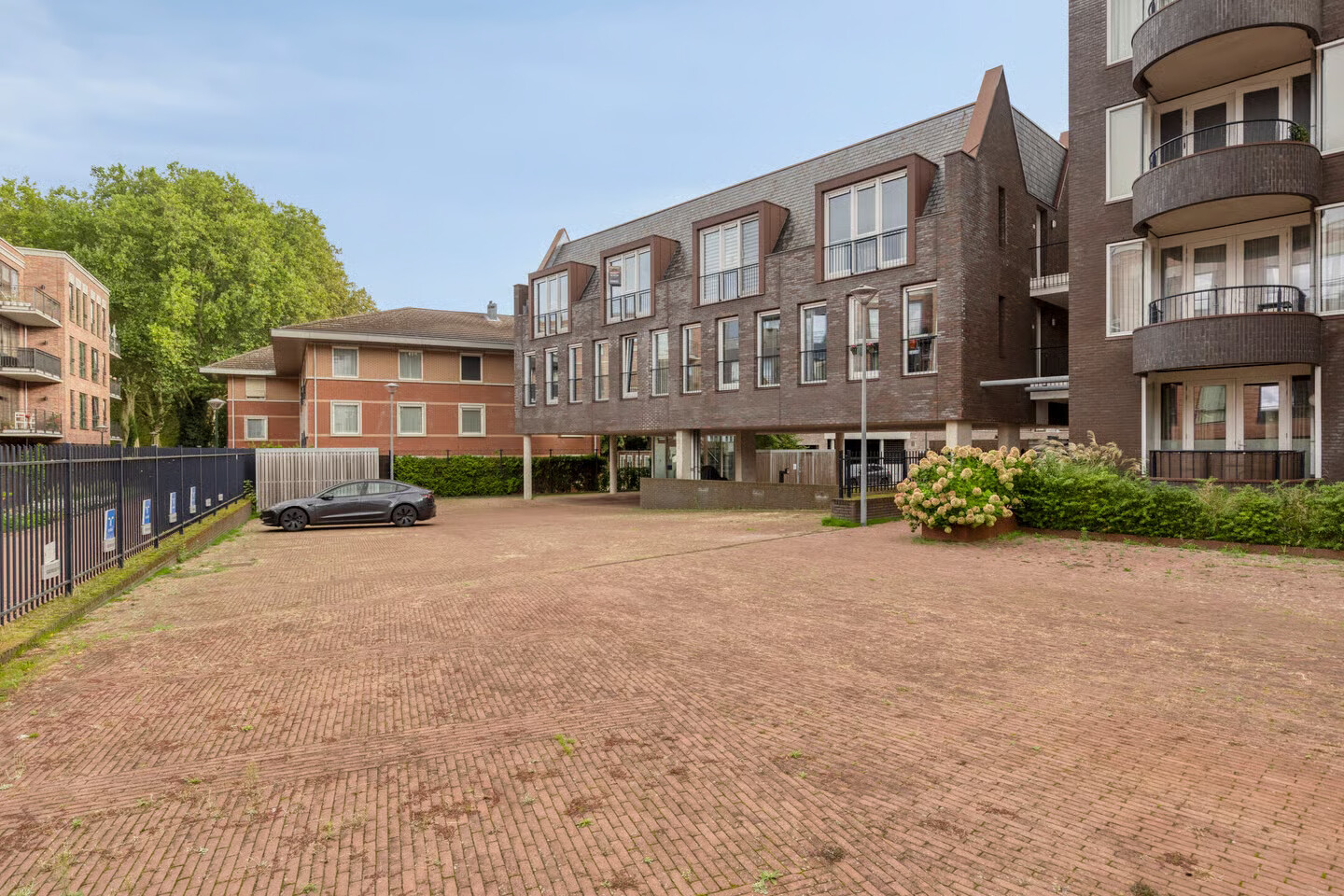 Studio te koop: Mgr vdn Tillaartstraat 43C, Veghel