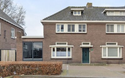 Sluisstraat 25