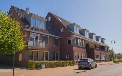 Sluisstraat 64