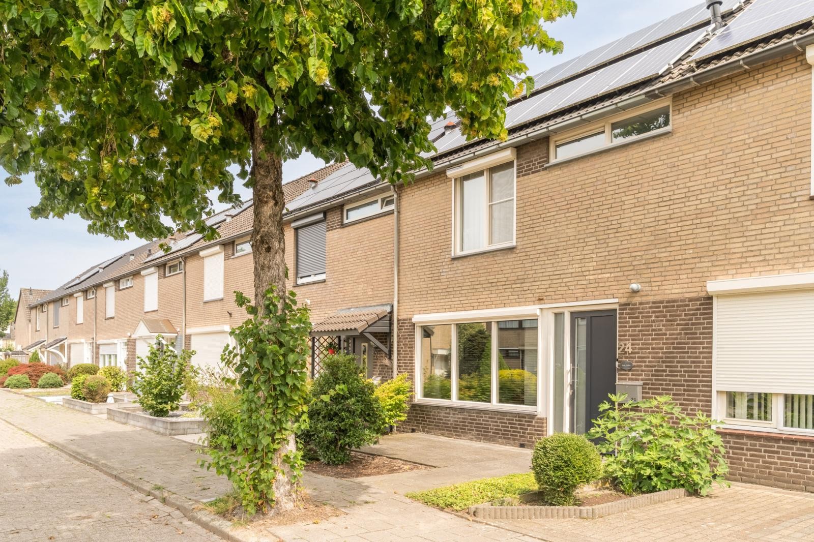 Tussenwoning te koop: Wolgastraat 24, Veghel