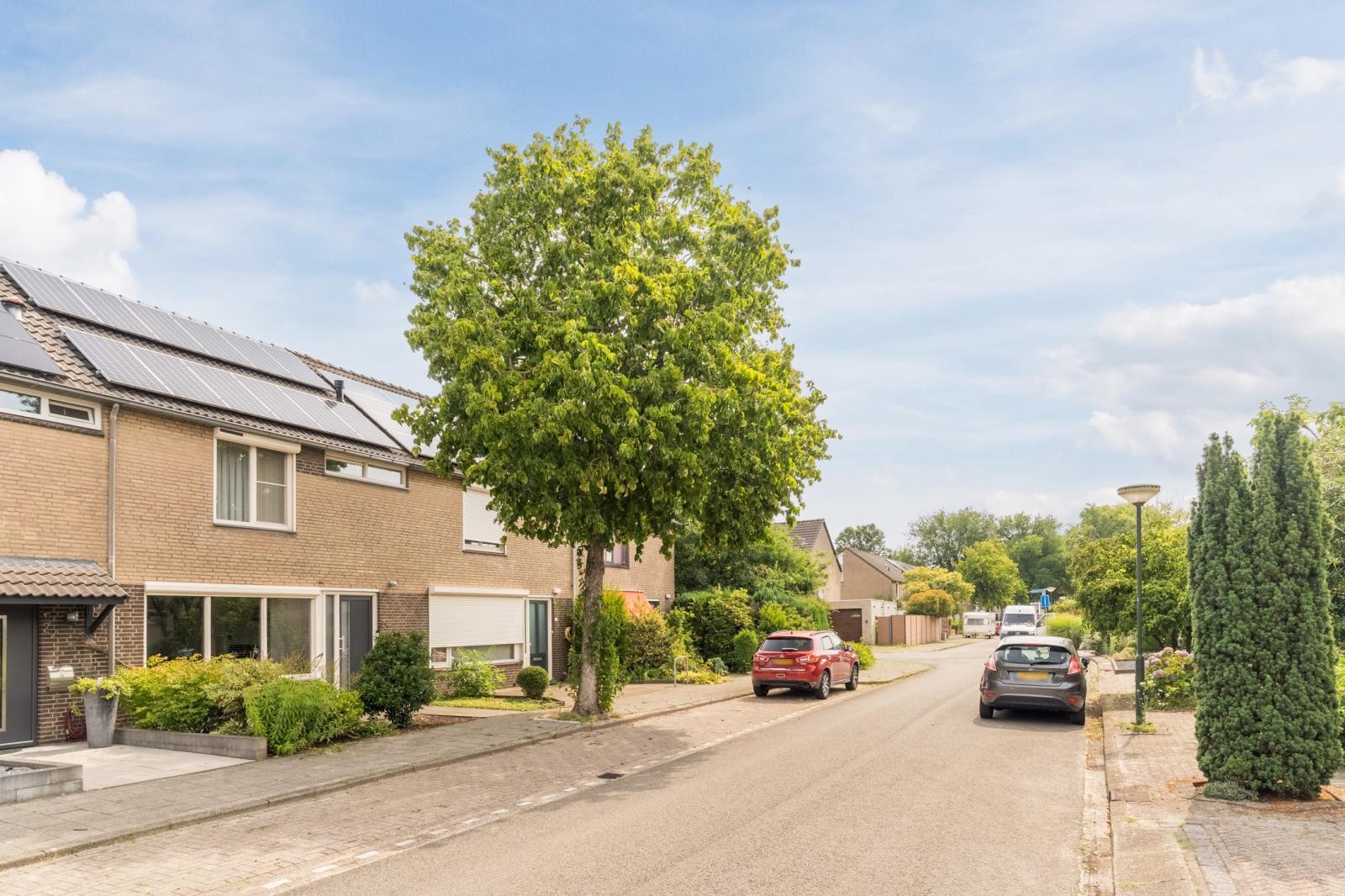 Tussenwoning te koop: Wolgastraat 24, Veghel