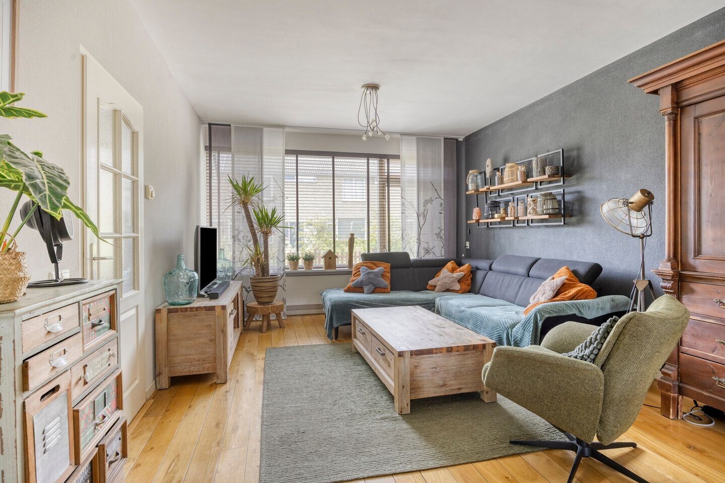 Tussenwoning te koop: Seinehof 12, Veghel