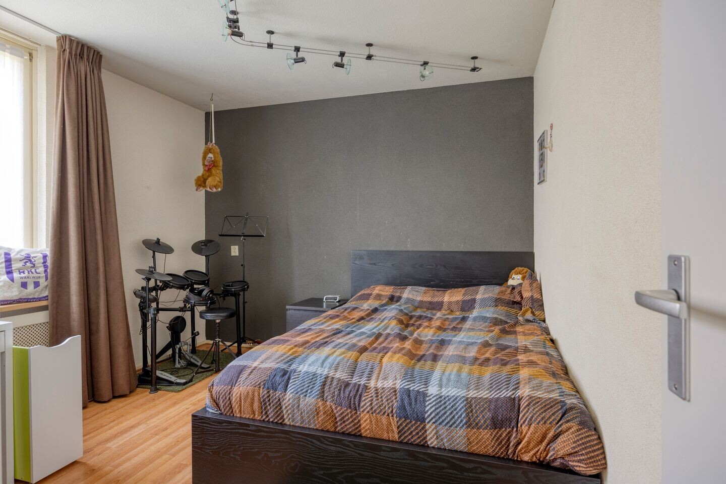 Tussenwoning te koop: Seinehof 12, Veghel