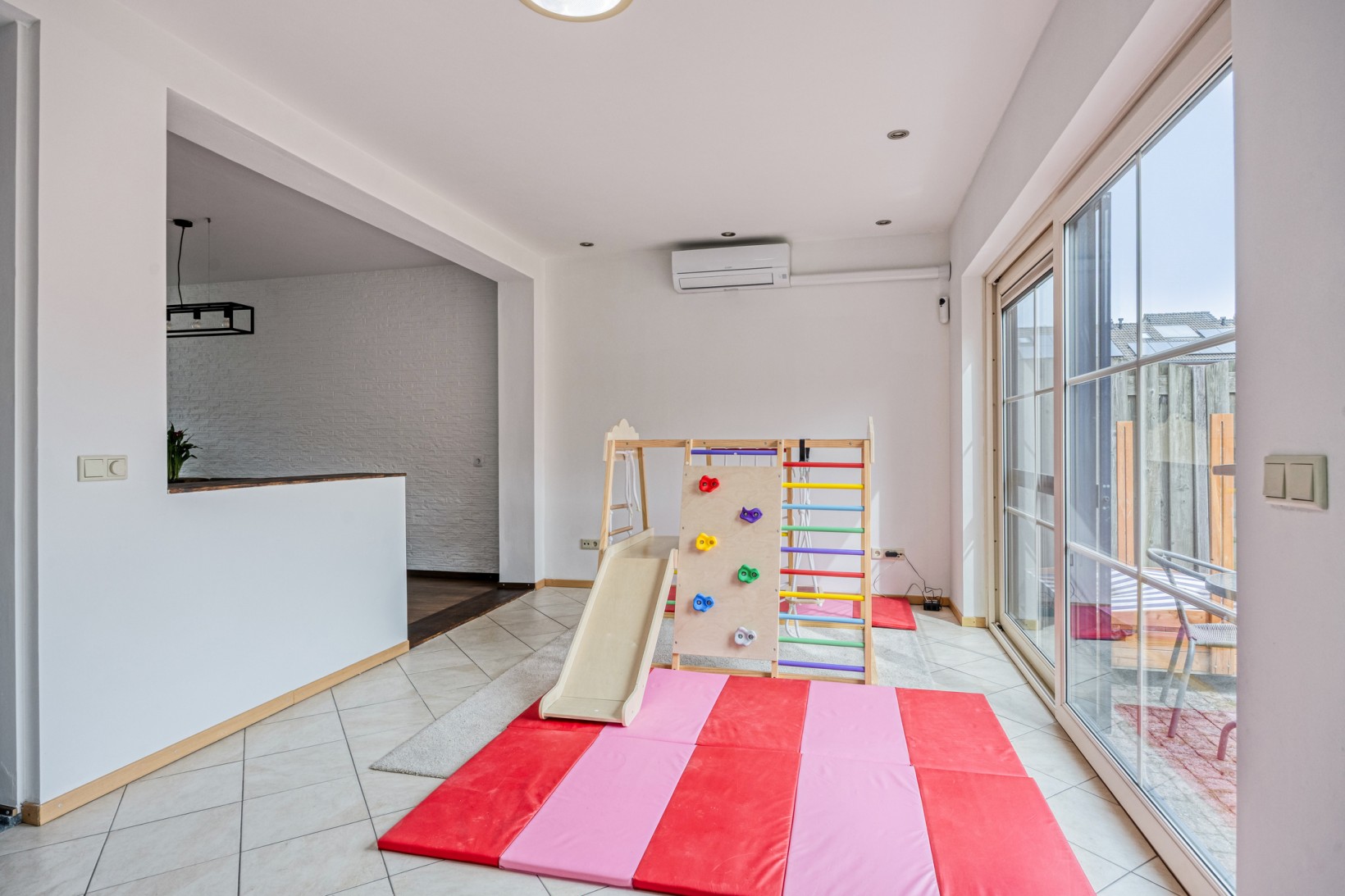 Tussenwoning te koop: Ds. Talmastraat 8, Veghel