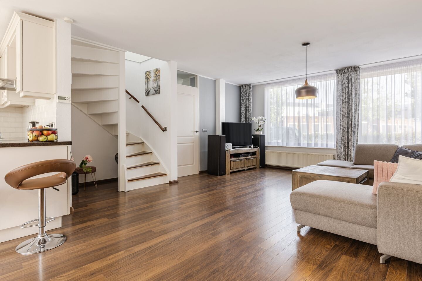 Tussenwoning te koop: Moerven 326, Veghel