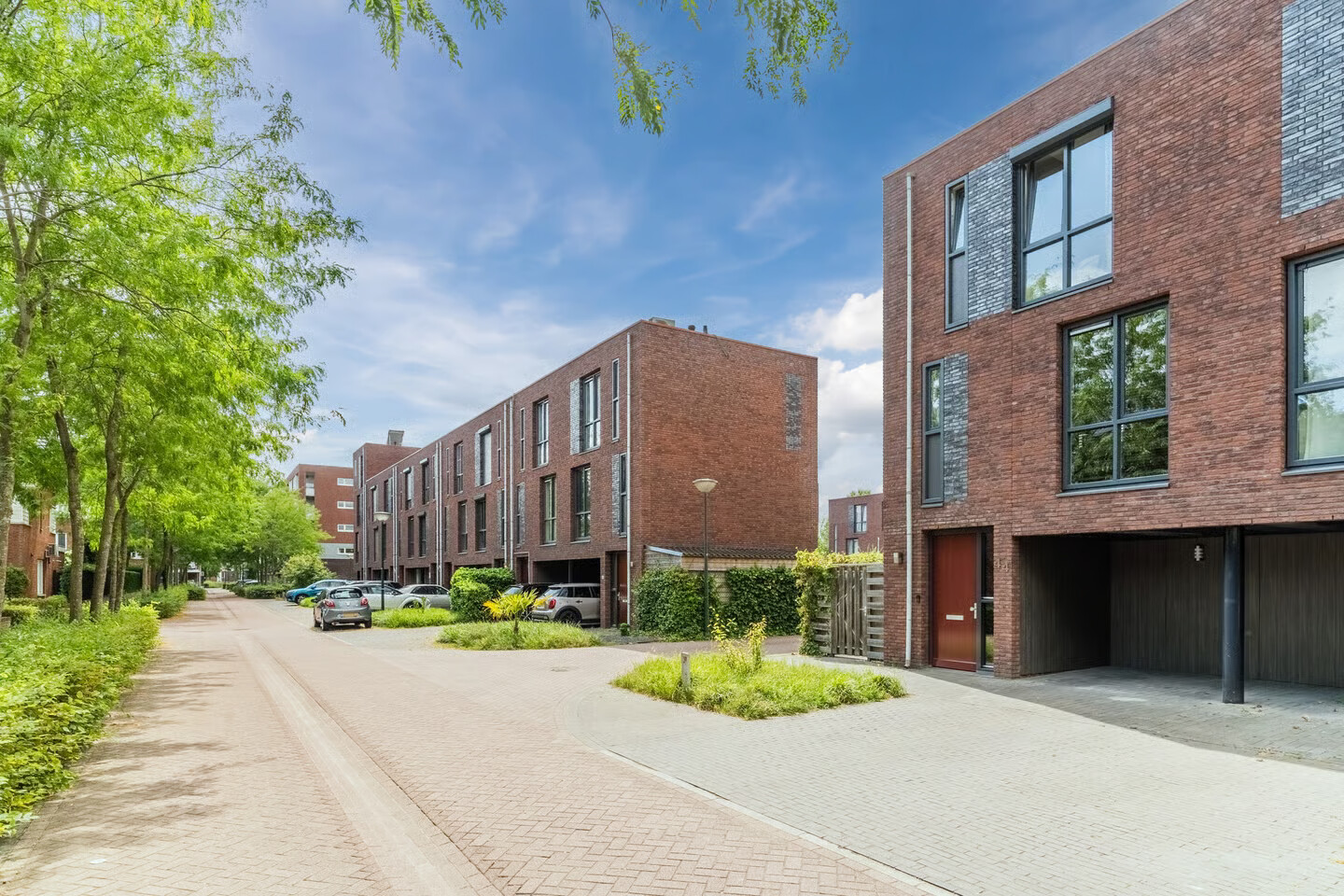 Hoekwoning te koop: Vlasven 44, Veghel