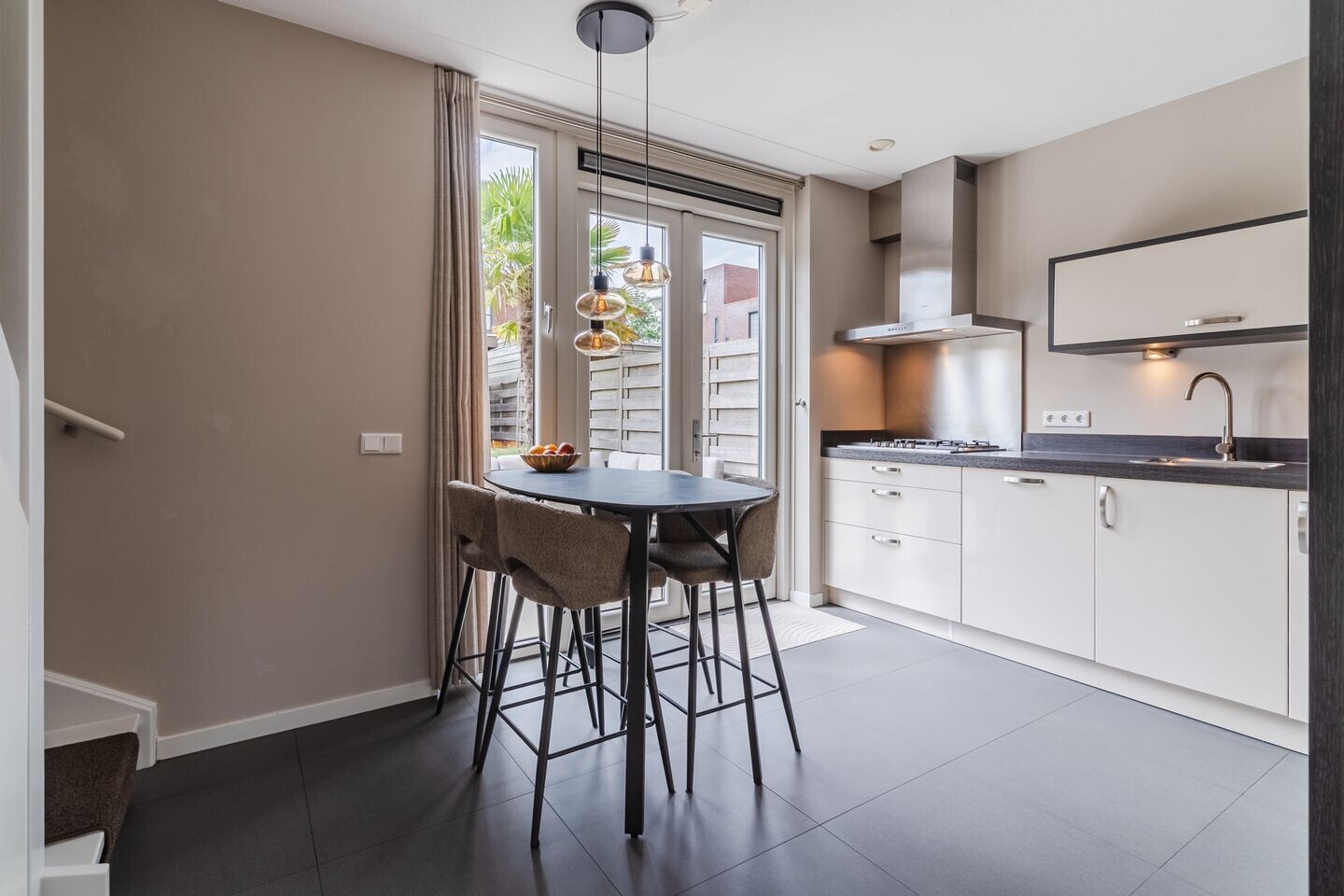 Hoekwoning te koop: Vlasven 44, Veghel